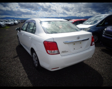 Toyota Corolla Axio 2013