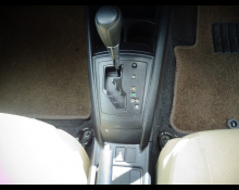 Toyota Corolla Axio 2013