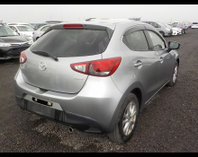 Mazda Demio 2016