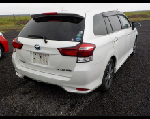 Toyota Corolla Fielder 2016