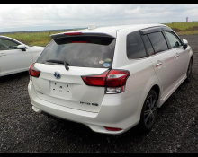 Toyota Corolla Fielder 2016