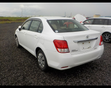 Toyota Corolla Axio 2013