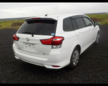 Toyota Corolla Fielder 2016
