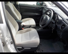 Toyota Corolla Axio 2016