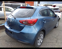 Mazda Mazda2 2021