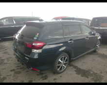Toyota Corolla Fielder 2018