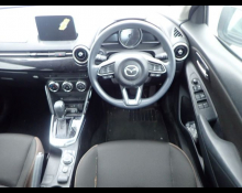 Mazda Mazda2 2021