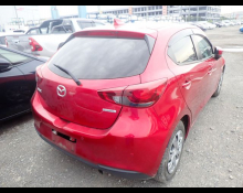 Mazda Mazda2 2021