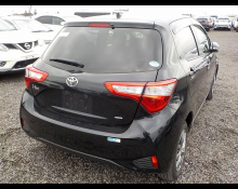 Toyota Vitz 2017