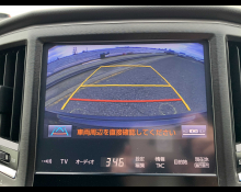 Toyota Crown Athlete 2016