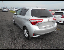Toyota Vitz 2017