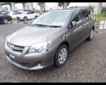 Toyota Corolla Fielder 2012