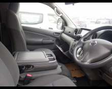 Nissan NV350 2017