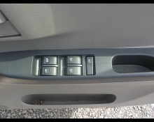 Daihatsu Mira e:S 2016