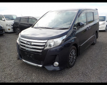 Toyota Noah 2016
