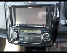 Toyota Corolla Axio 2016