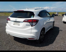 Honda Vezel 2016