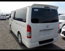 Toyota Hiace Van 2011