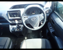 Toyota Voxy 2019
