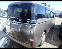 Toyota Voxy 2019