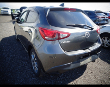 Mazda Demio 2016
