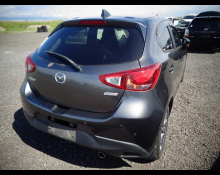 Mazda Demio 2016