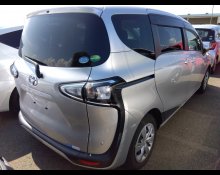 Toyota Sienta 2020