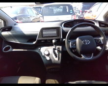 Toyota Sienta 2020