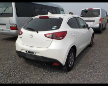 Mazda Demio 2016