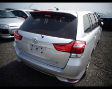 Toyota Corolla Fielder 2016