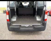 Nissan NV350 2016