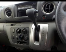 Nissan NV350 2016