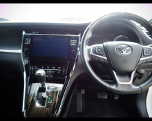 Toyota Harrier 2017