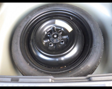 Toyota Corolla Fielder 2012