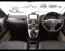 Toyota Rush 2011