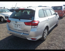 Toyota Corolla Fielder 2016