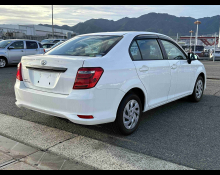 Toyota Corolla Axio 2017