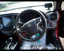 Toyota Crown Athlete 2016