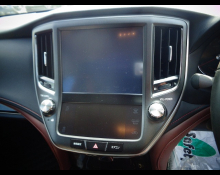 Toyota Crown Athlete 2016