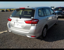 Toyota Corolla Fielder 2018