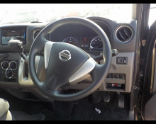 Nissan NV350 2016
