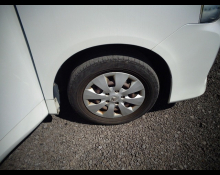 Toyota Voxy 2013