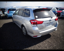 Toyota Corolla Fielder 2016