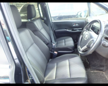 Toyota Voxy 2020