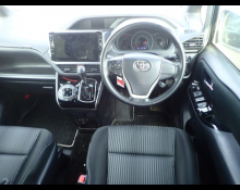 Toyota Voxy 2020