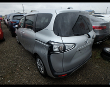 Toyota Sienta 2019