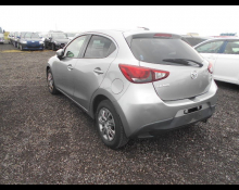 Mazda Demio 2016