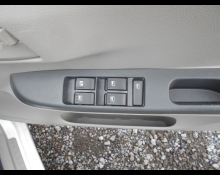 Daihatsu Mira e:S 2016