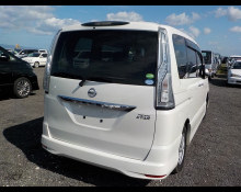 Nissan Serena 2016