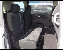 Nissan Serena 2016